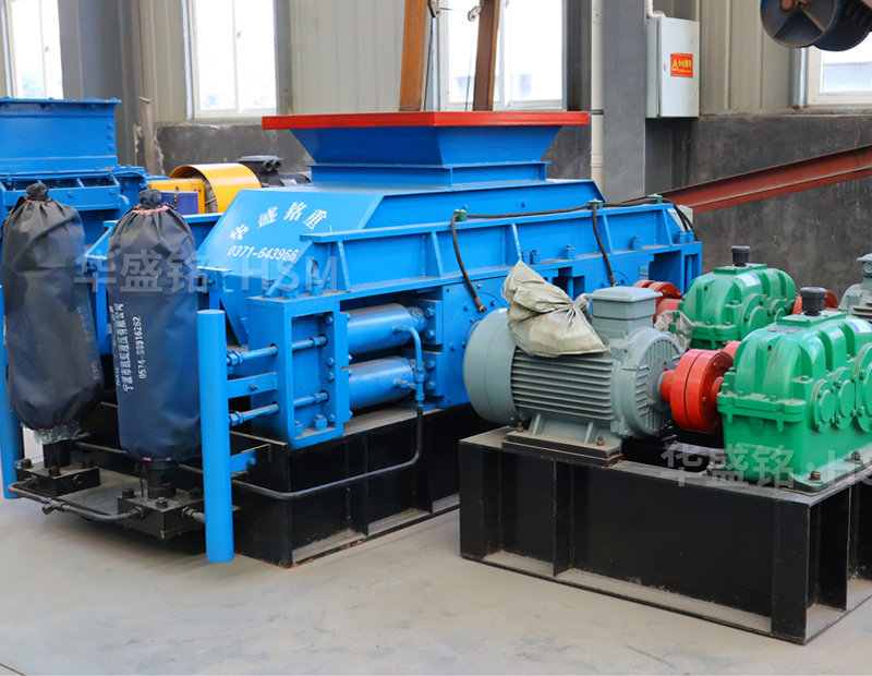 白云巖如何制砂？華盛銘對(duì)輥制砂機(jī)廠家在哪？