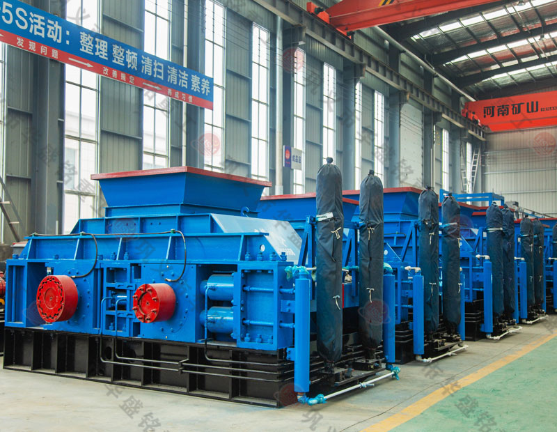 對輥破碎機(jī)在石料場中的應(yīng)用和特點(diǎn)是什么？