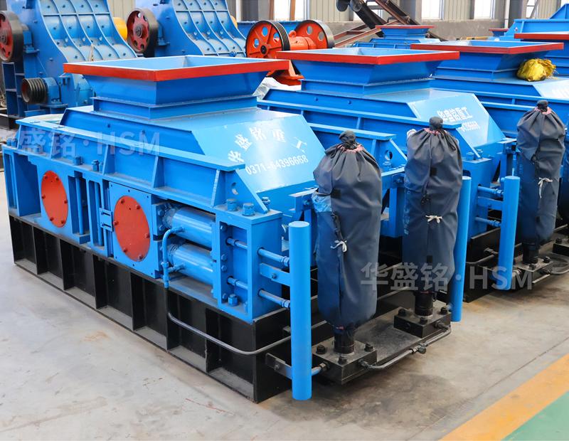 河卵石打沙子機(jī)器多少錢(qián)一臺(tái)？