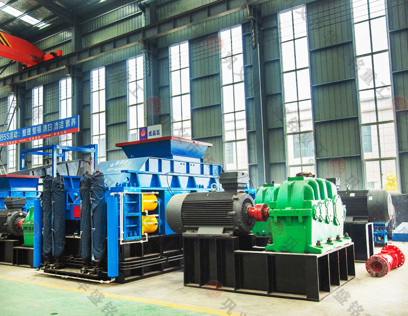 鞏義液壓對輥制砂機(jī)多少錢一臺？